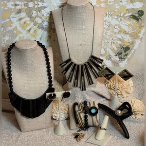 #678 “Golden Nights” 11pc Jewelry Bundle Set - Black and Gold Glam Night